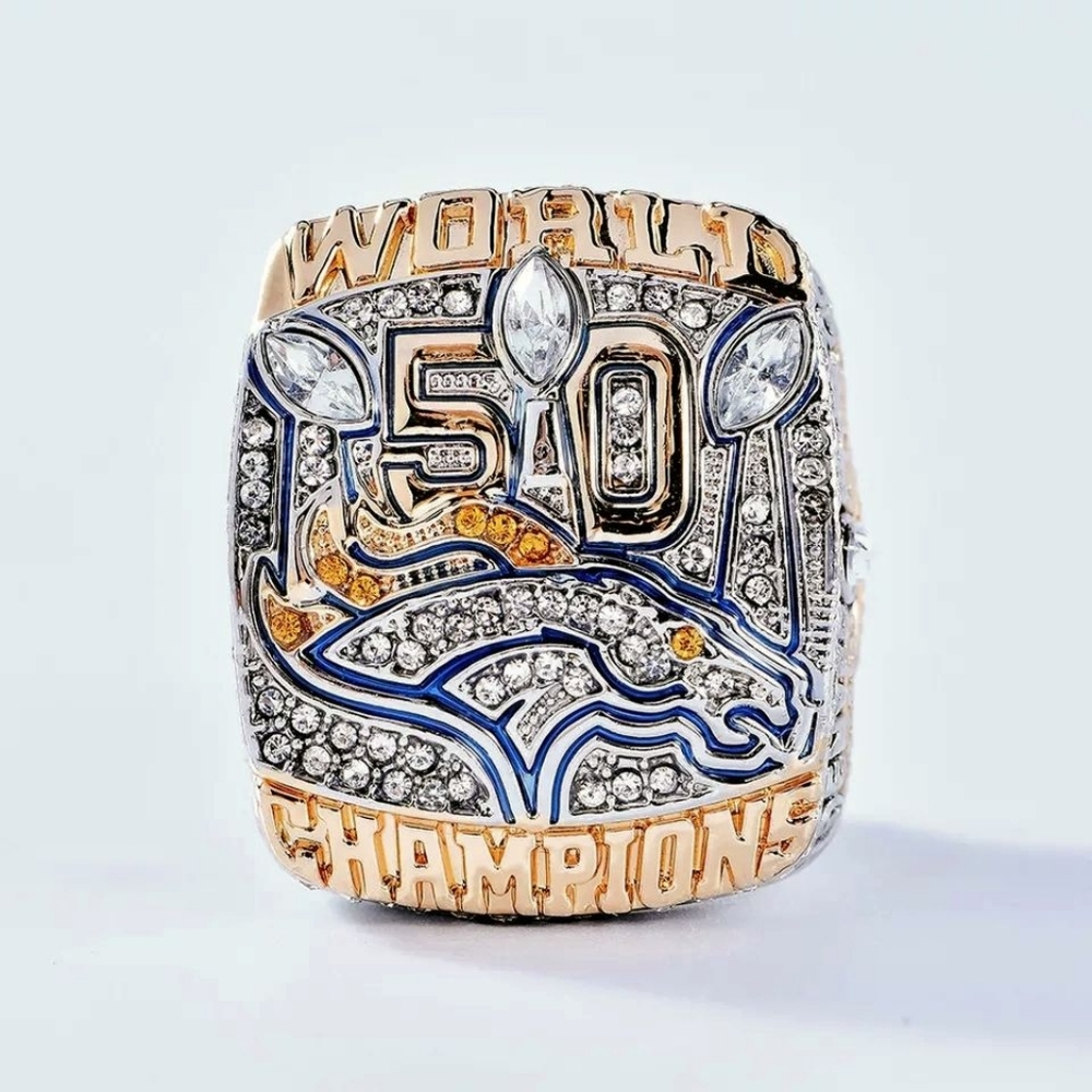 Denver Broncos 2015 Collectible Championship Ring